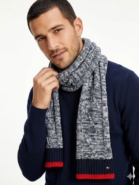 Tommy Hilfiger Marled Cable Knit Scarf Navy White Red Trim - 604